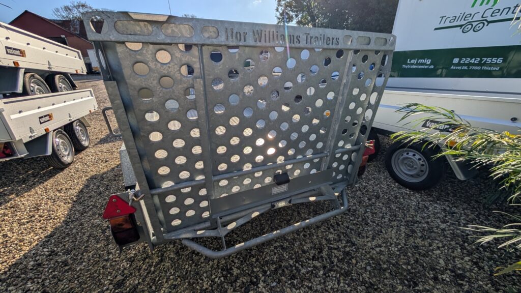Ifor Williams GH1054BT maskintrailer